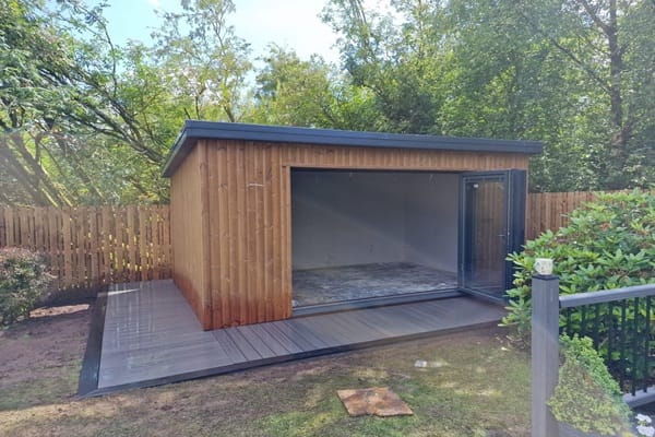 What Designs and Styles of Garden Rooms Are Available?